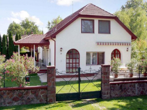 Holiday home Balatonboglar/Balaton 18277